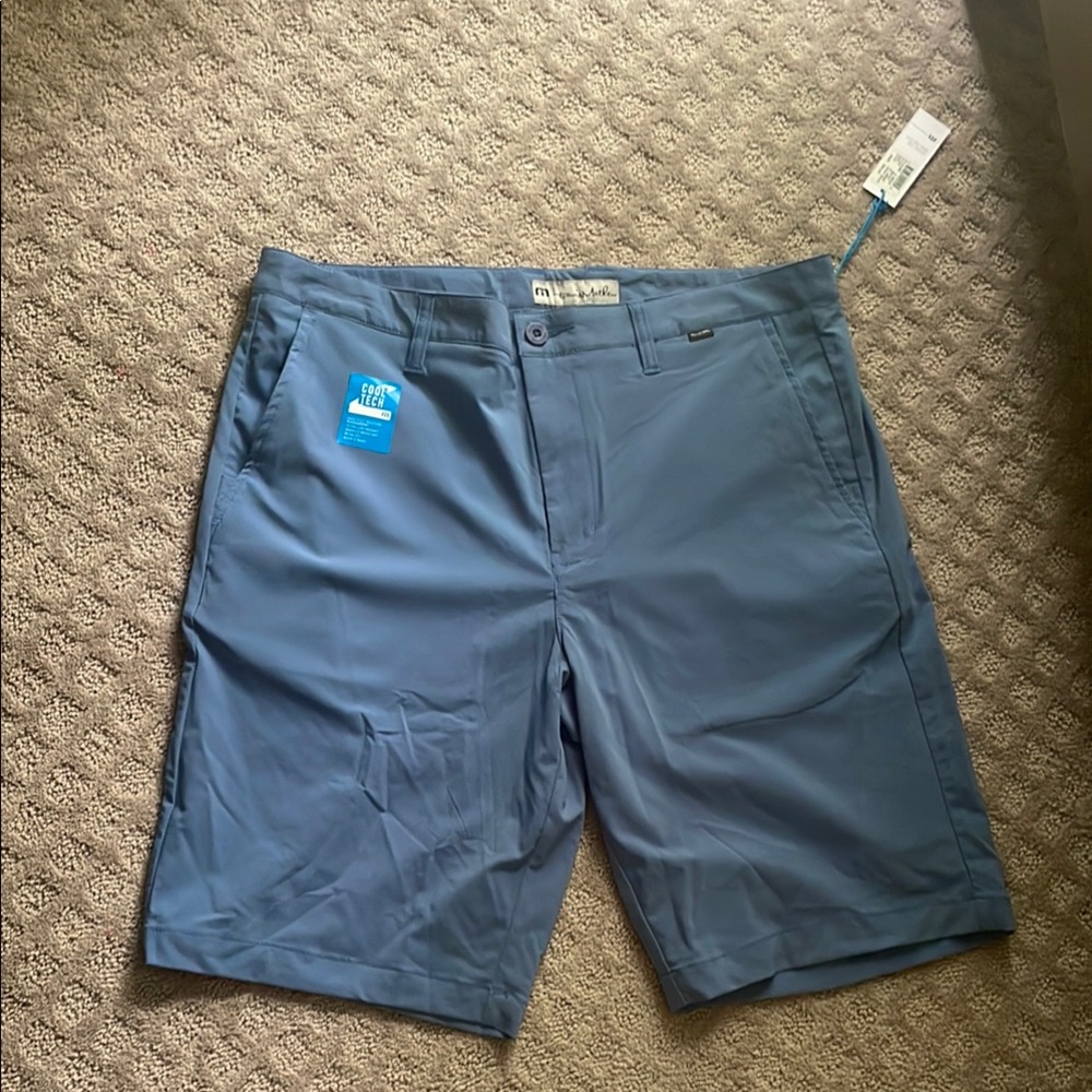 Travis Mathew Men's Blue Flat Front Shorts